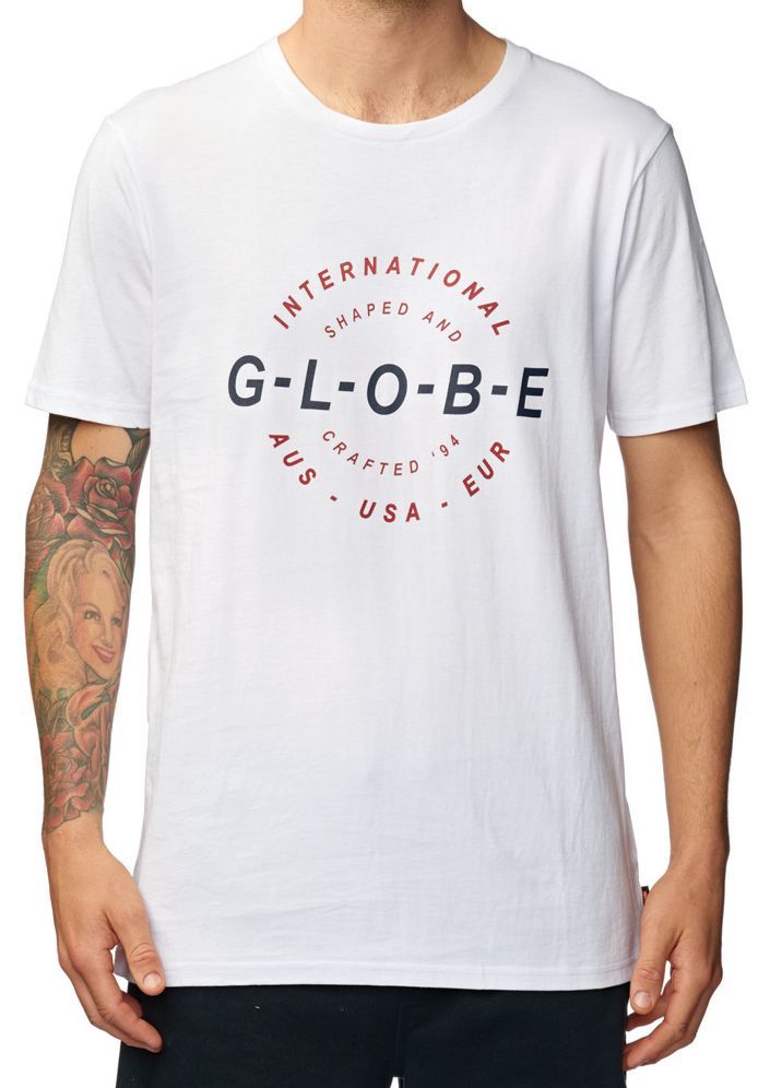 Globe футболка. Мужская футболка Globe-graphic - White. Футболка с глобусом. Футболка с глобусом на животе.